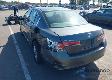 2011 Honda Accord 2.4 Lx-P из США, поврежденный, VIN 1HGCP2F4XBA063409